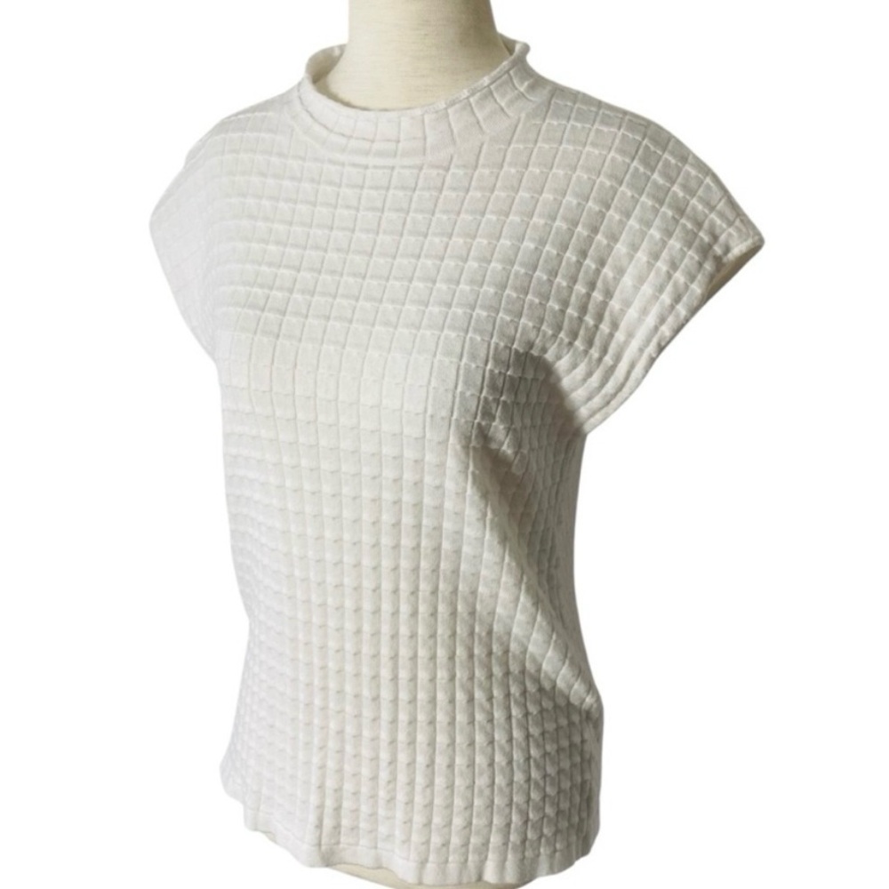 TRUTH by REPUBLIC Mock Neck Short Sleeve Waffle Sweater